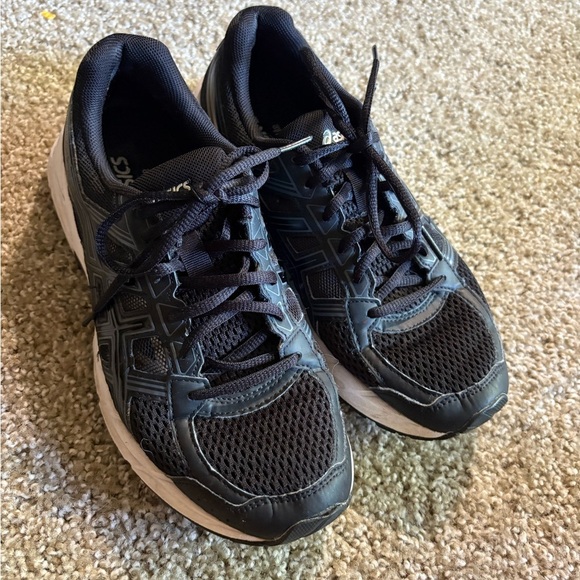 ASICS Black Athletic Shoes - Picture 1 of 4